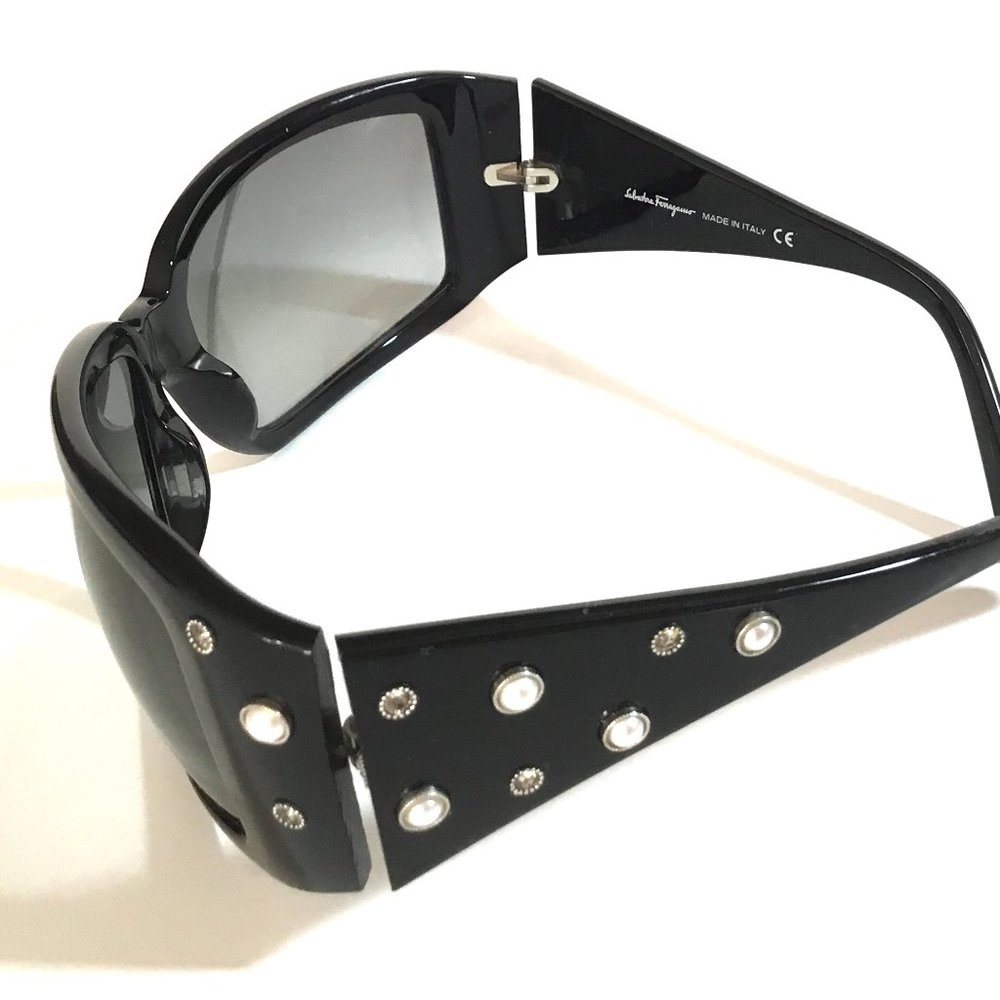 Salvatore Ferragamo Sunglasses